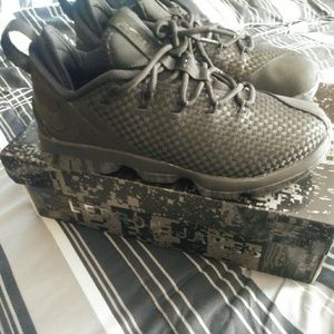 Lebron James XIV low